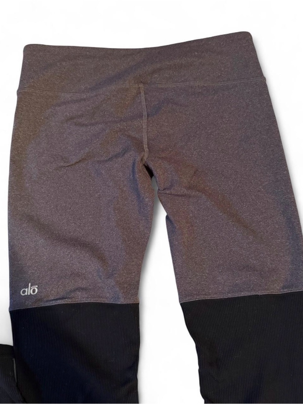 ALO Yoga Kids Heather Gray and Black Colorblock Leggings